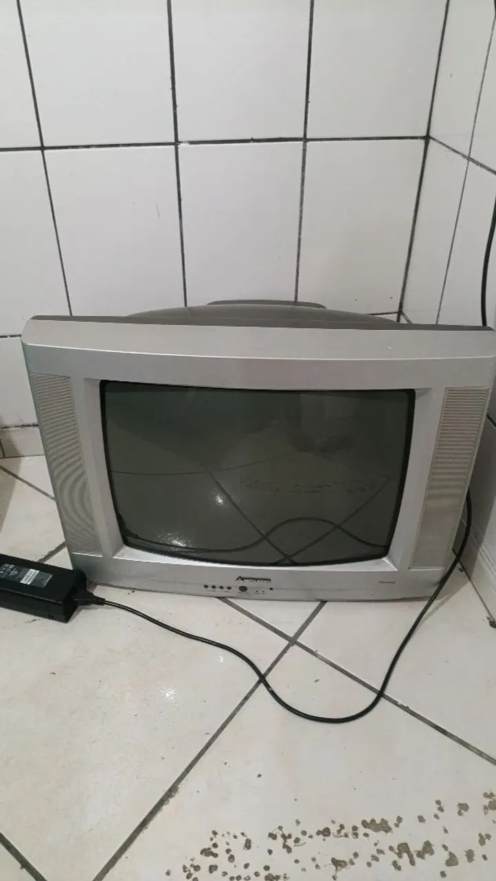 Televisão de tubo - Foto 2