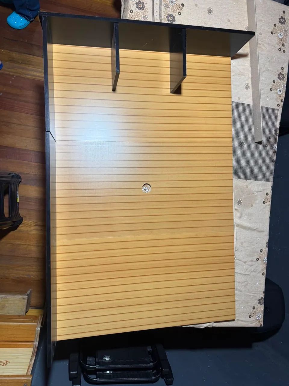 Painel para Tv semi novo 