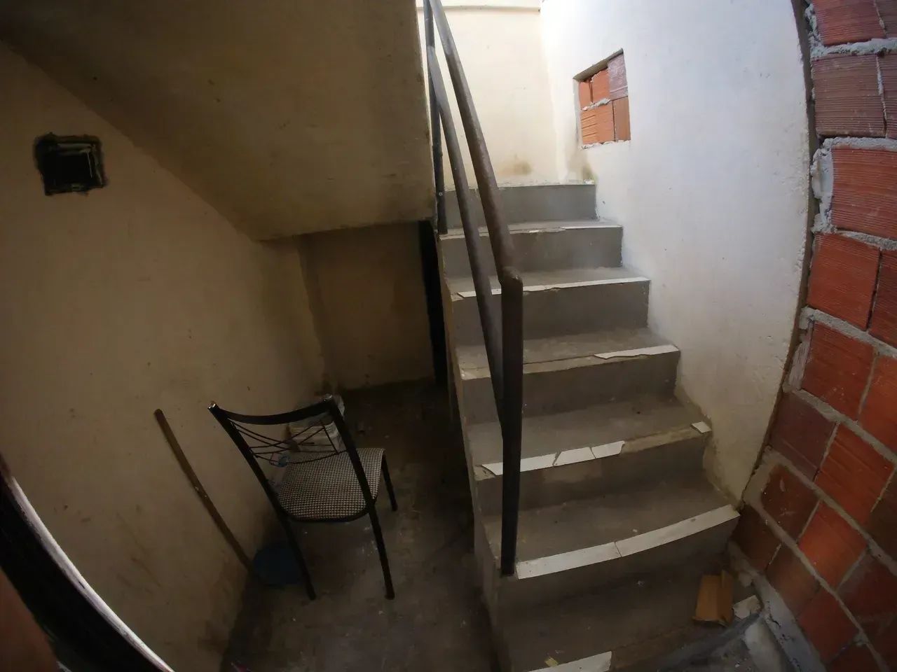 Casa para aluguel possui 80 m² com 2 quartos em Pici - Fortaleza - CE - Foto 3