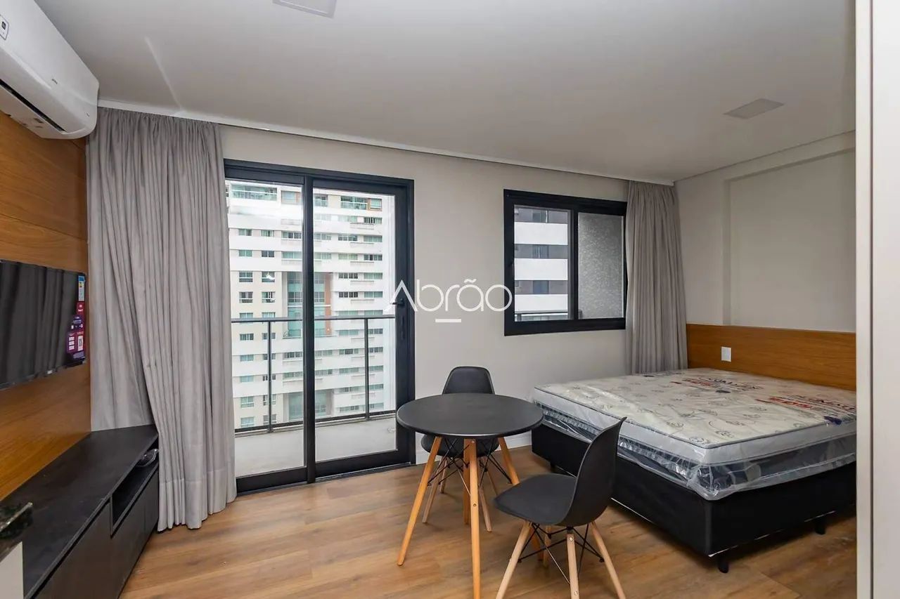 Apartamento Studio Completo e Moderno para Aluguel no Batel  BF2211 | Ref 1692