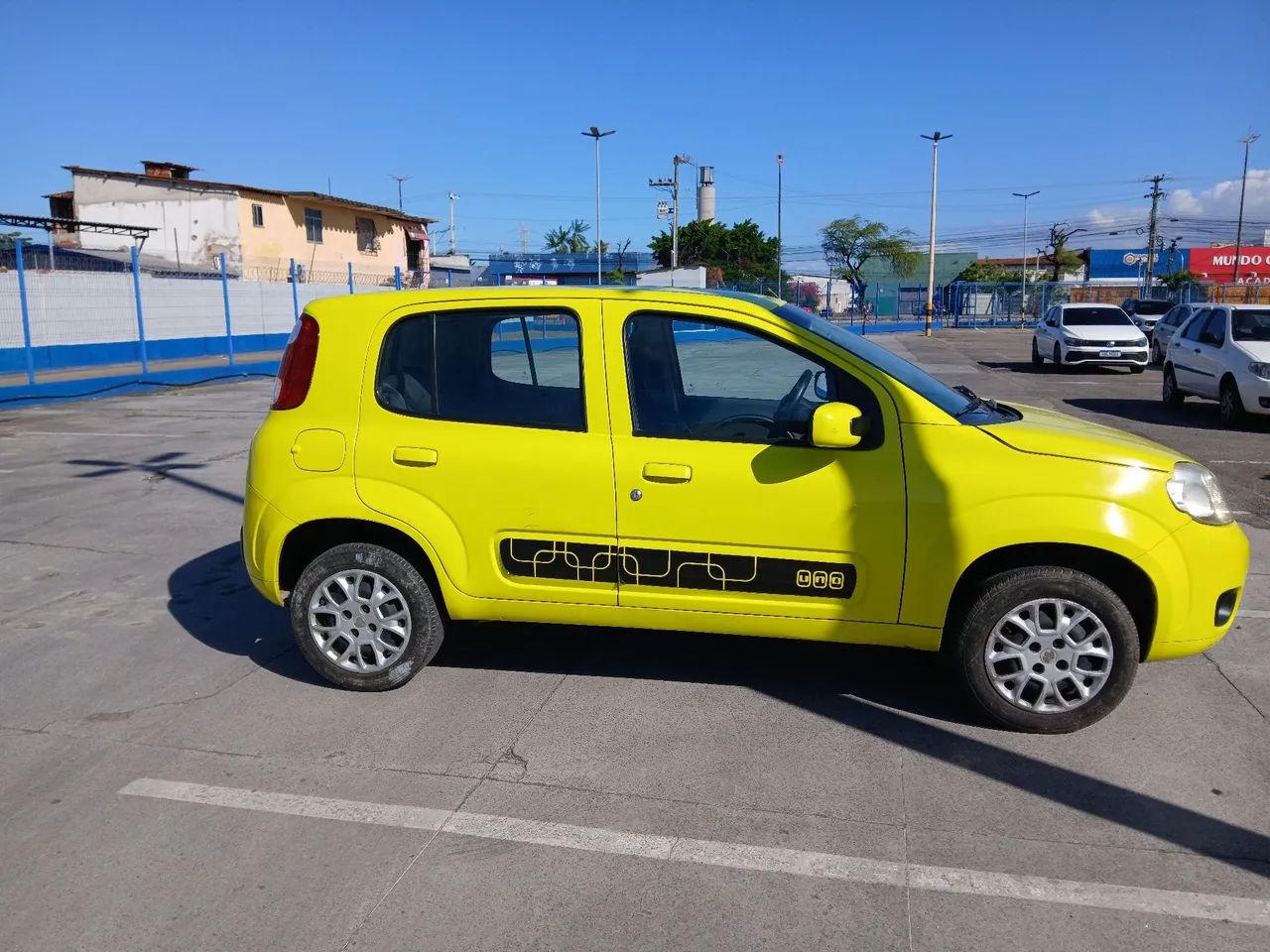 Fiat Uno Vivace/rua 1.0 EVO Fire Flex 8V 5P 2011 - Foto 3