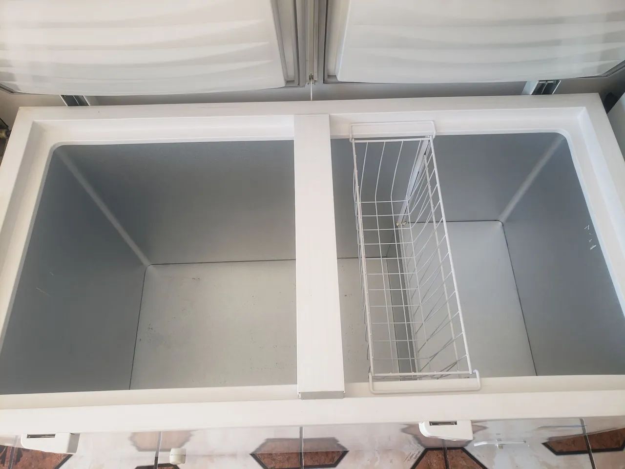Freezer Horizontal 400L duas portas  - Foto 3