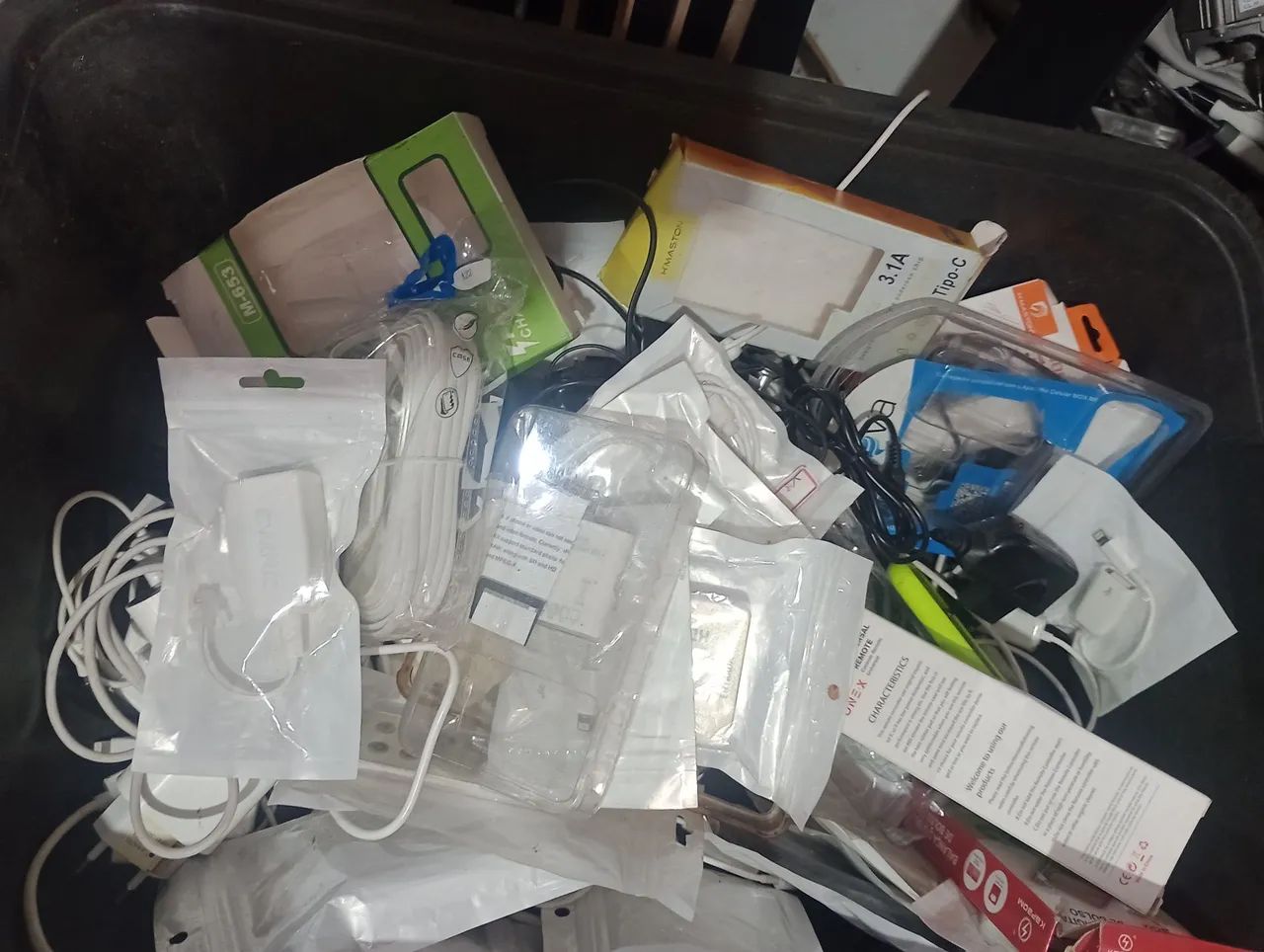 Estoque de Carregadores e capas de celular  - Foto 3