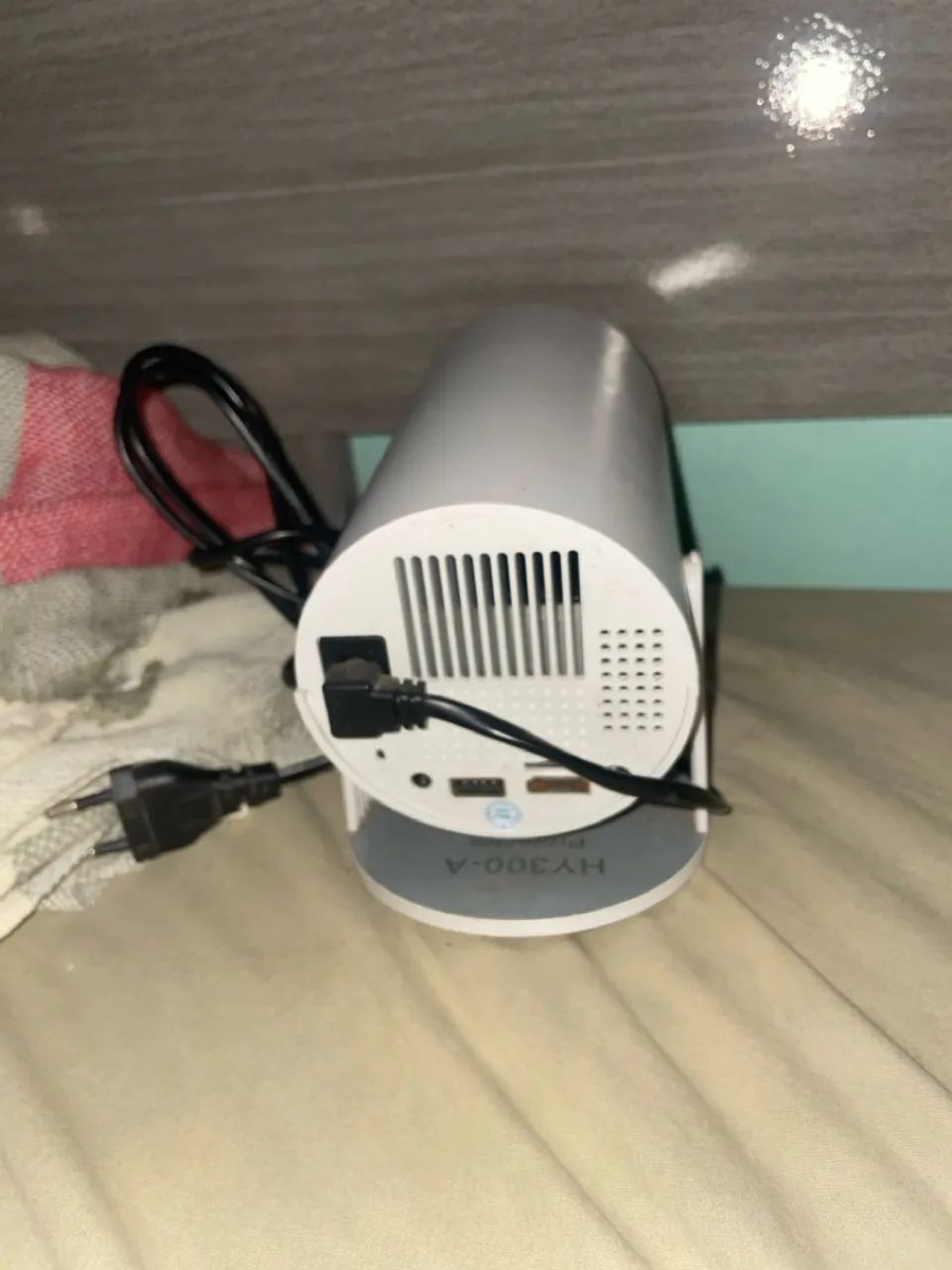 Projetor funcionando perfeitamente com controle  - Foto 3