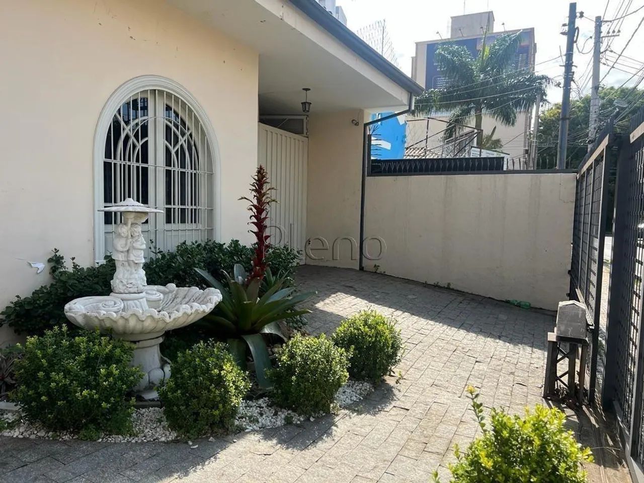 Casa para locação com 7 salas no bairro Botafogo em Campinas