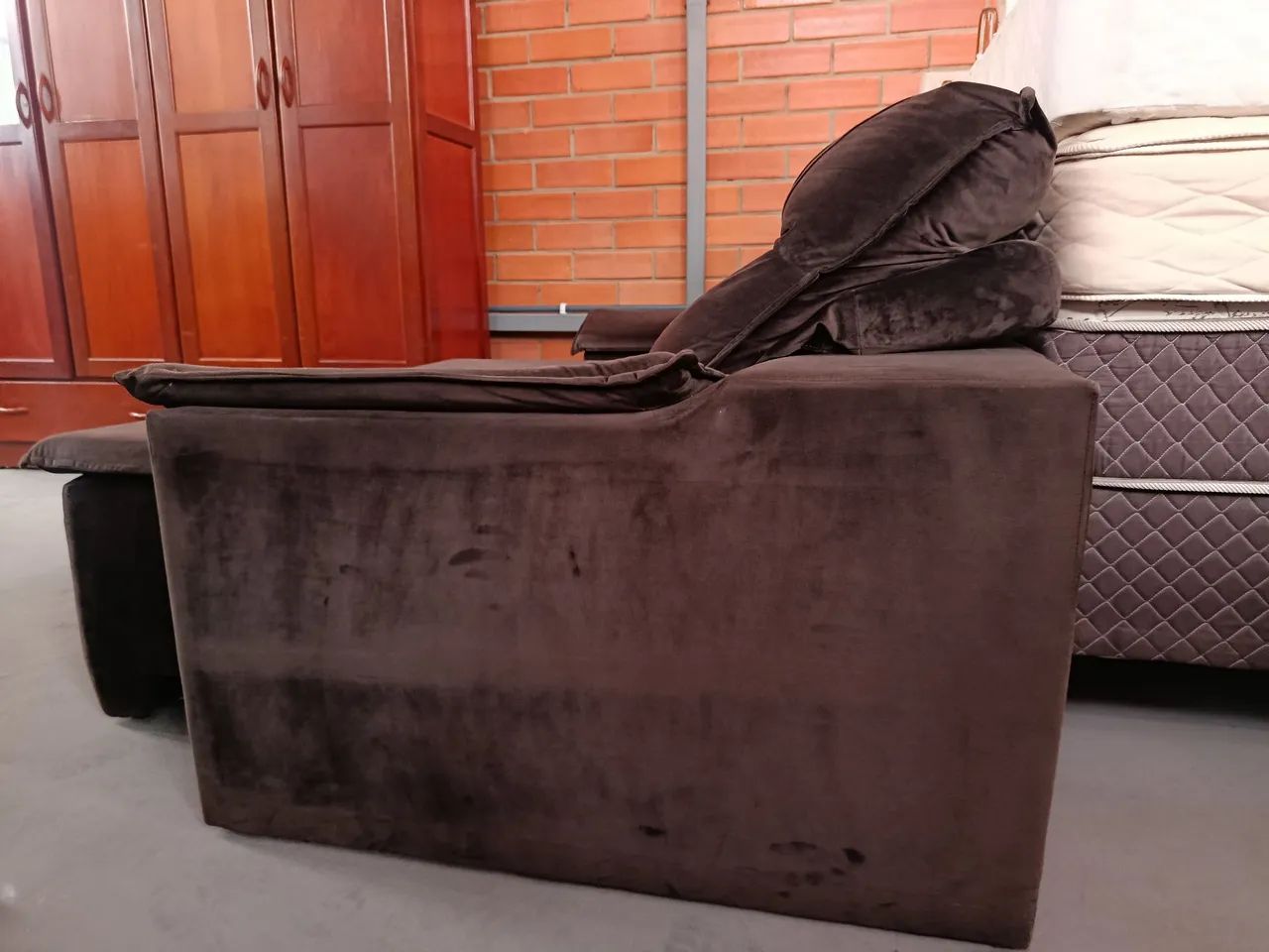 SOFÁ RETRÁTIL E RECLINÁVEL ENTREGA GRÁTIS EM JARAGUÁ!? - Foto 4