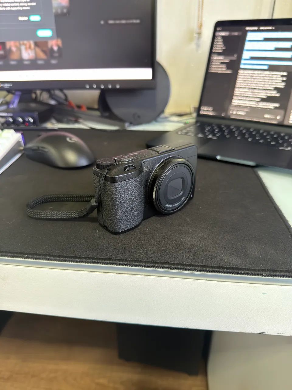 RICOH GRIIIX