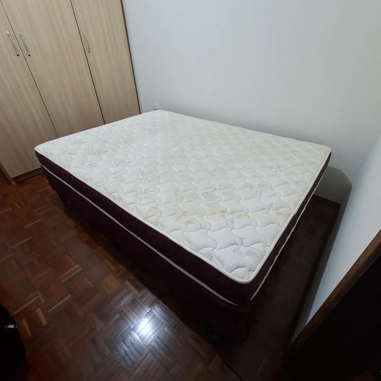 Cama casal Box Castor Densidade 33