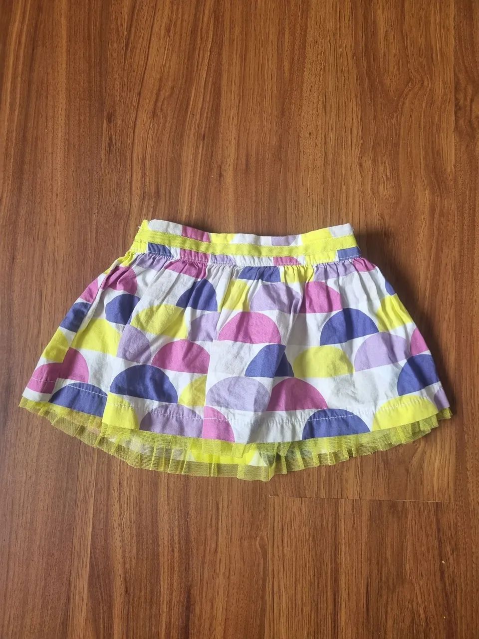 Saia Infantil colorida com babado 