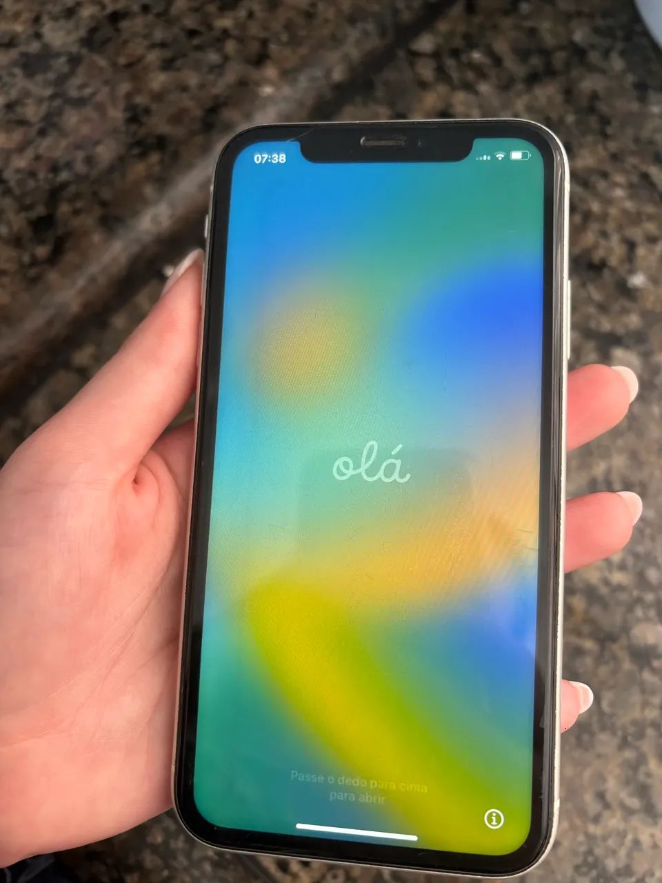 Iphone xr em ótimas condições 