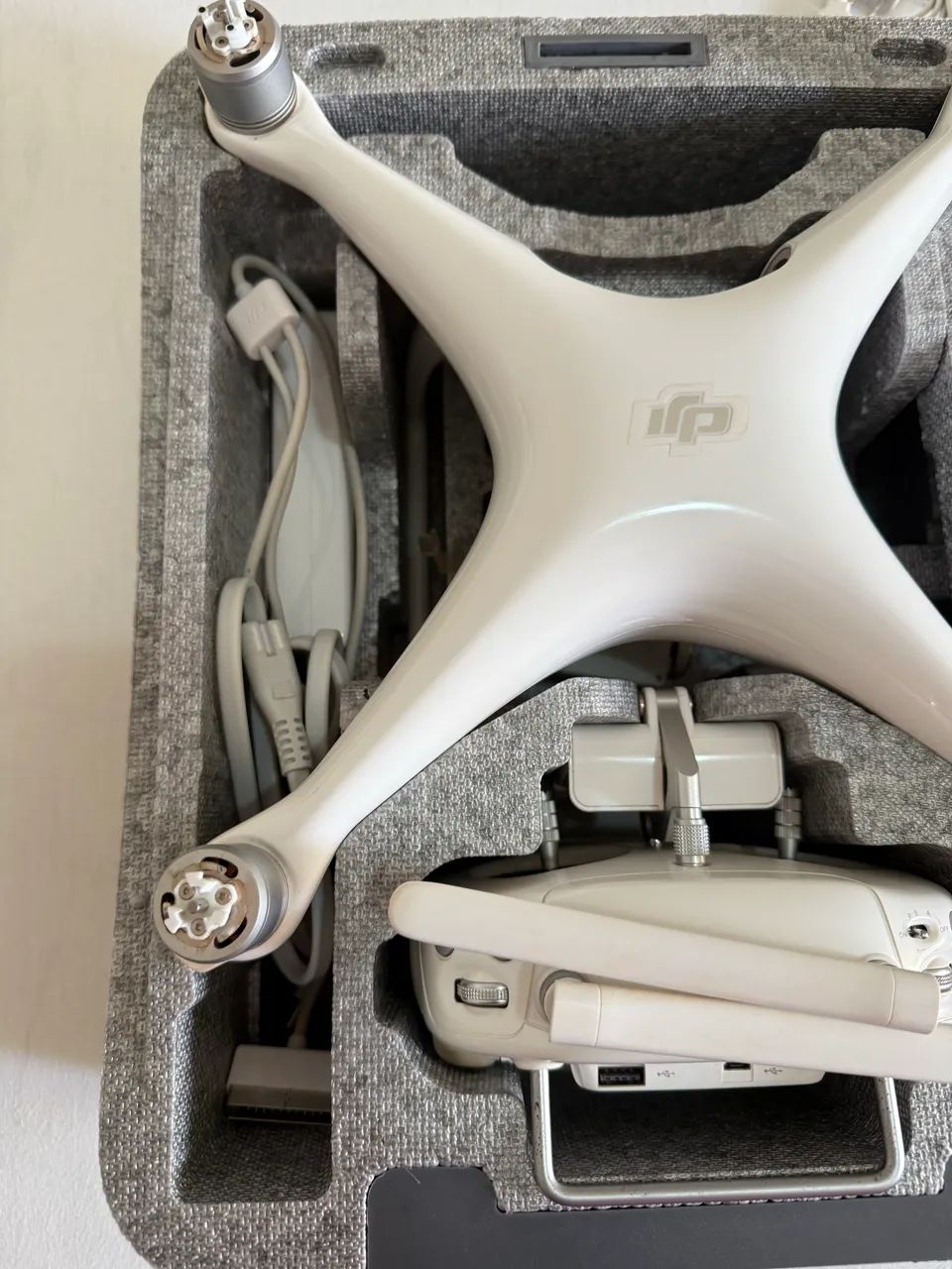 DJI Phantom 4 - Drone com Câmera - Funcionando - Foto 5