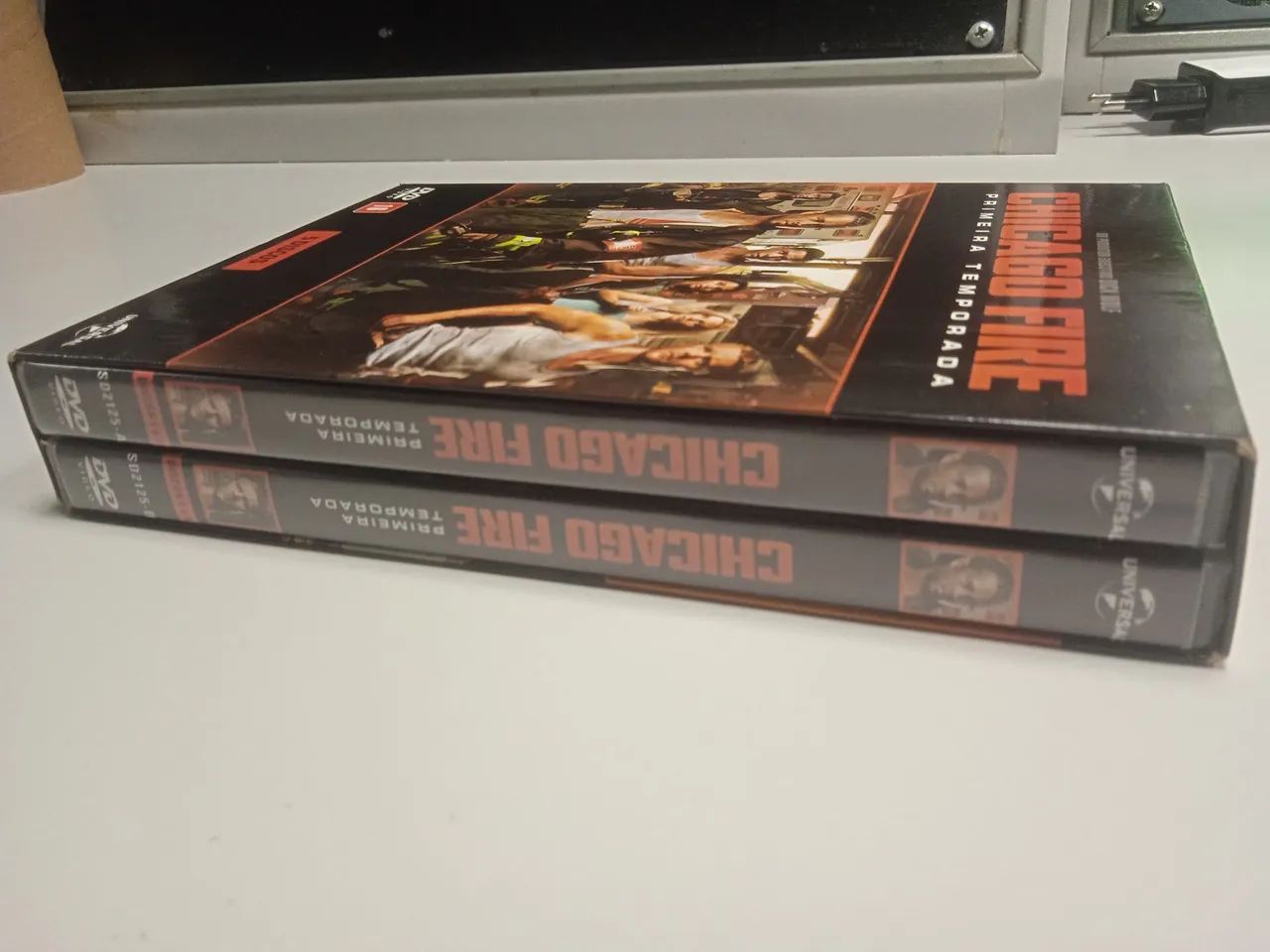 Box dvd Chicago Fire primeira temporada (5discos) - Foto 3