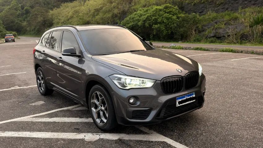 BMW X1 Sdrive 20I X-line 2.0 TB Active Flex 2017