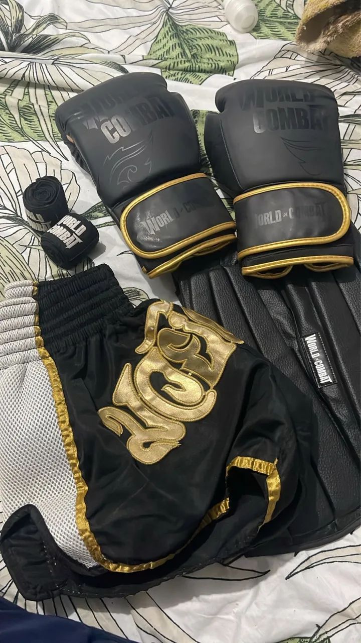 Kit World combat 