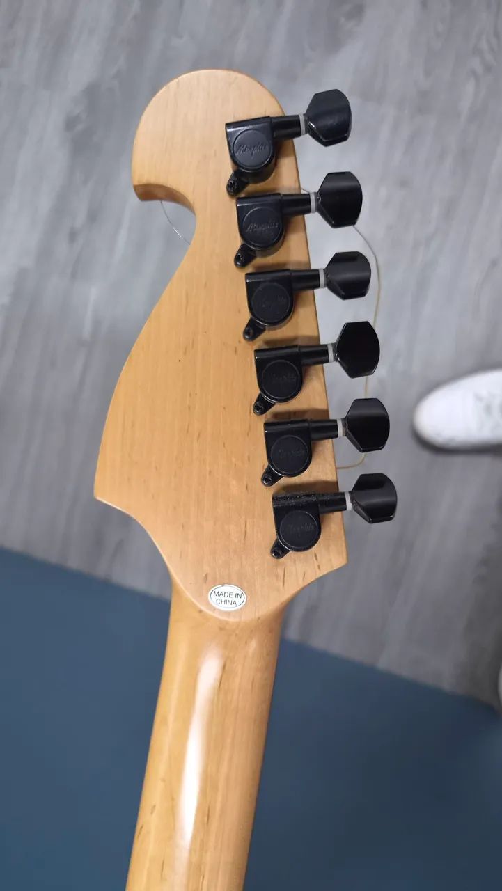 GUITARRA STRATOCASTER Memphis mg37 - Foto 5
