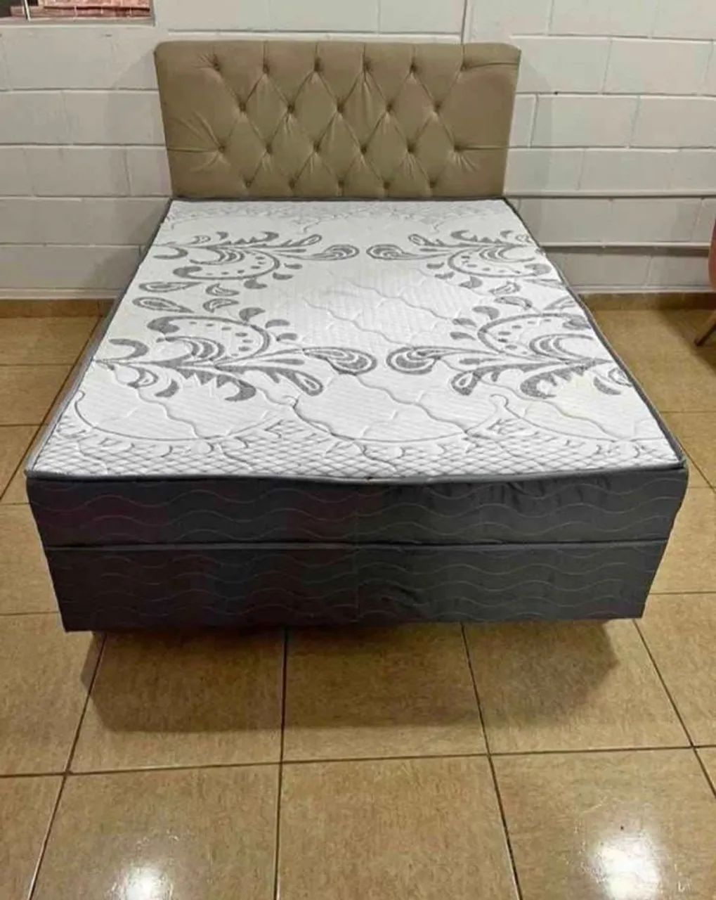 Cama box casal (novo) 