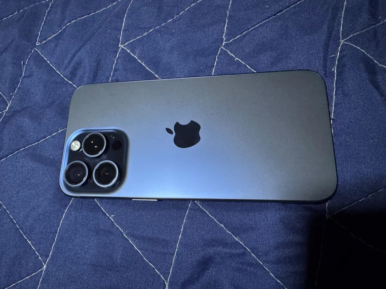 iPhone 15 pro Max 512