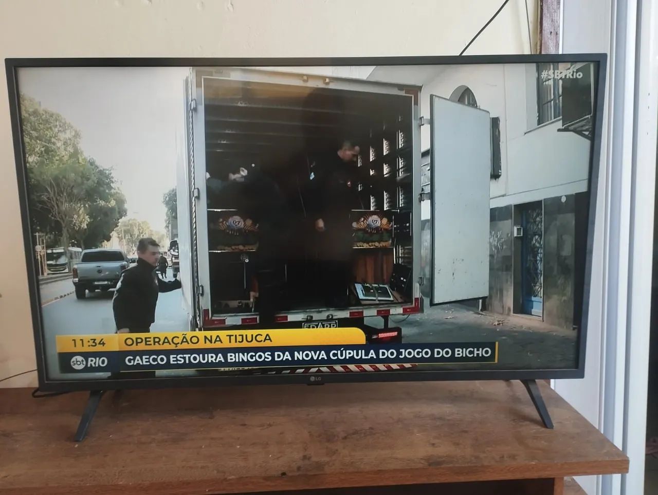 TV LG 42 polegadas Smart 