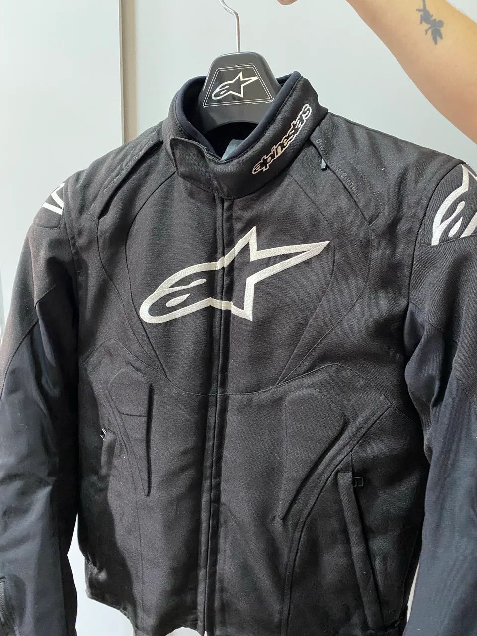 JAQUETA ALPINESTARS ORIGINAL - TAMANHO S - Foto 4