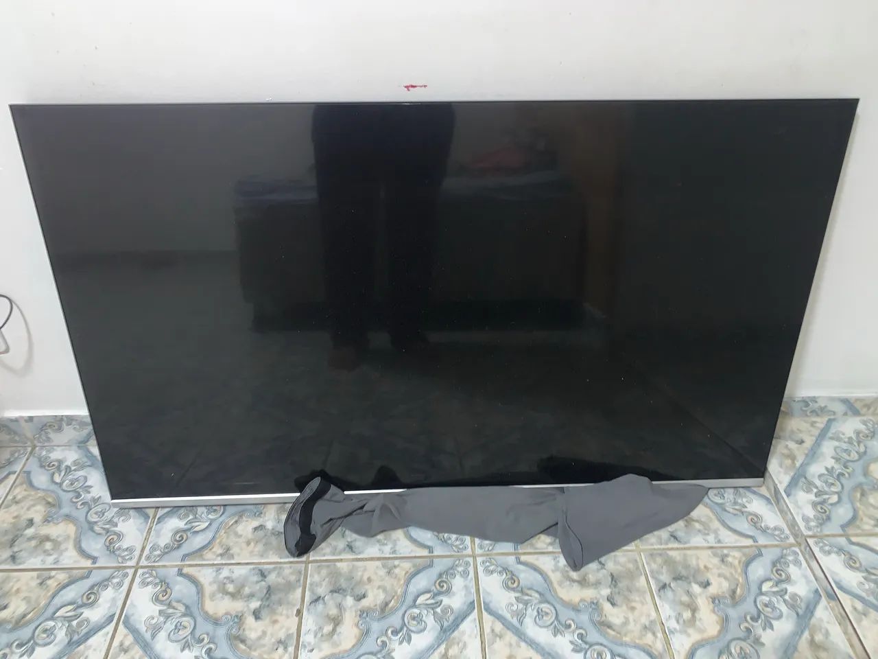 VENDE-SE TV PHILIPS, COM DEFEITO  - Foto 3