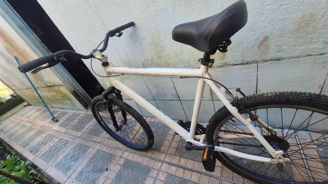 Bicicleta aro 26 - Foto 2