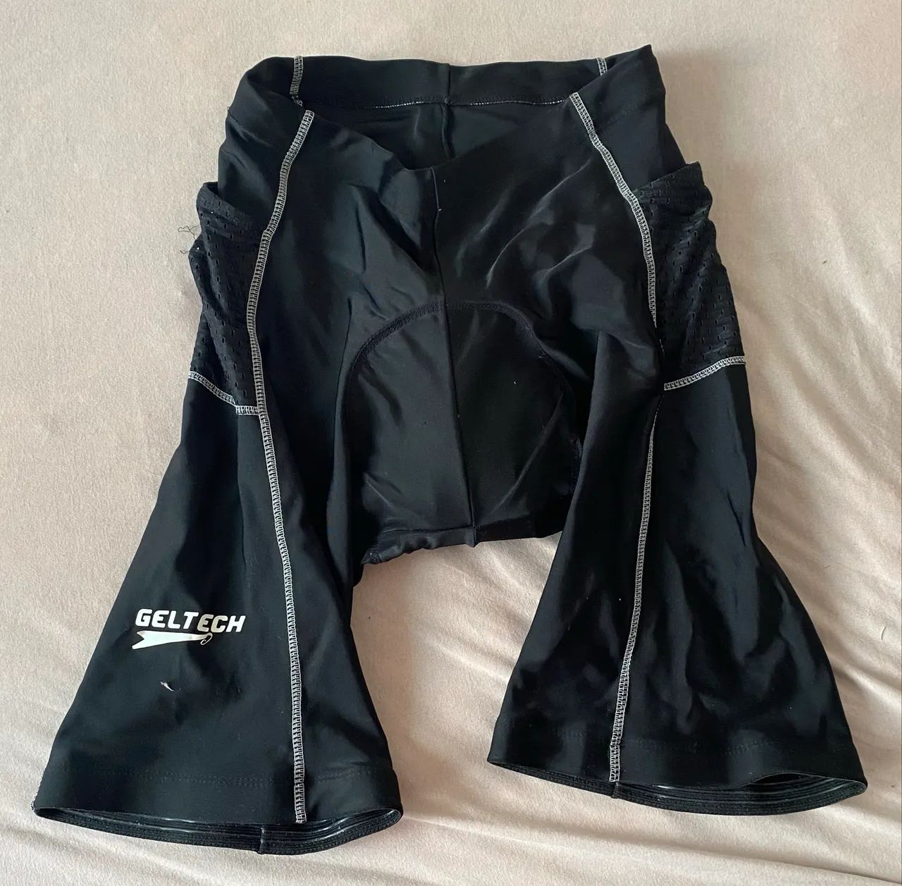 MACACÃO / SHORTS CICLISMO - Foto 3