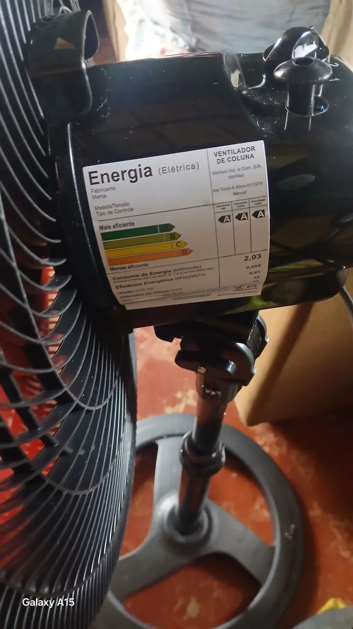 Ventilador zerado da loja com nota
