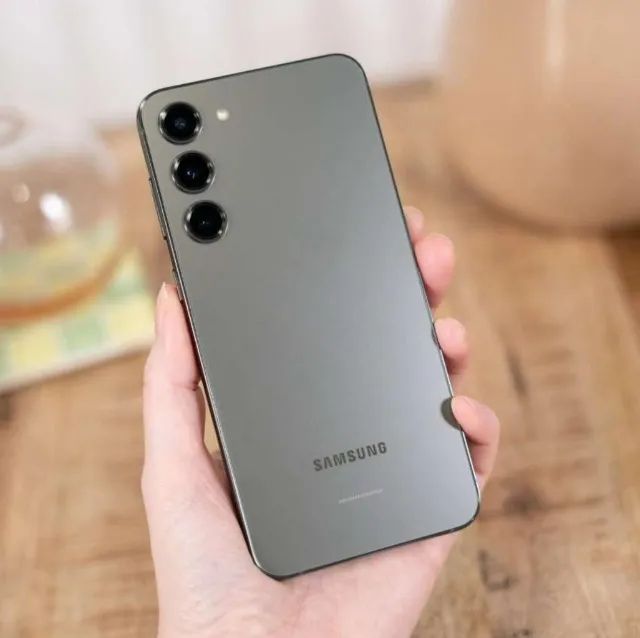 Samsung Galaxy S23 Impecável