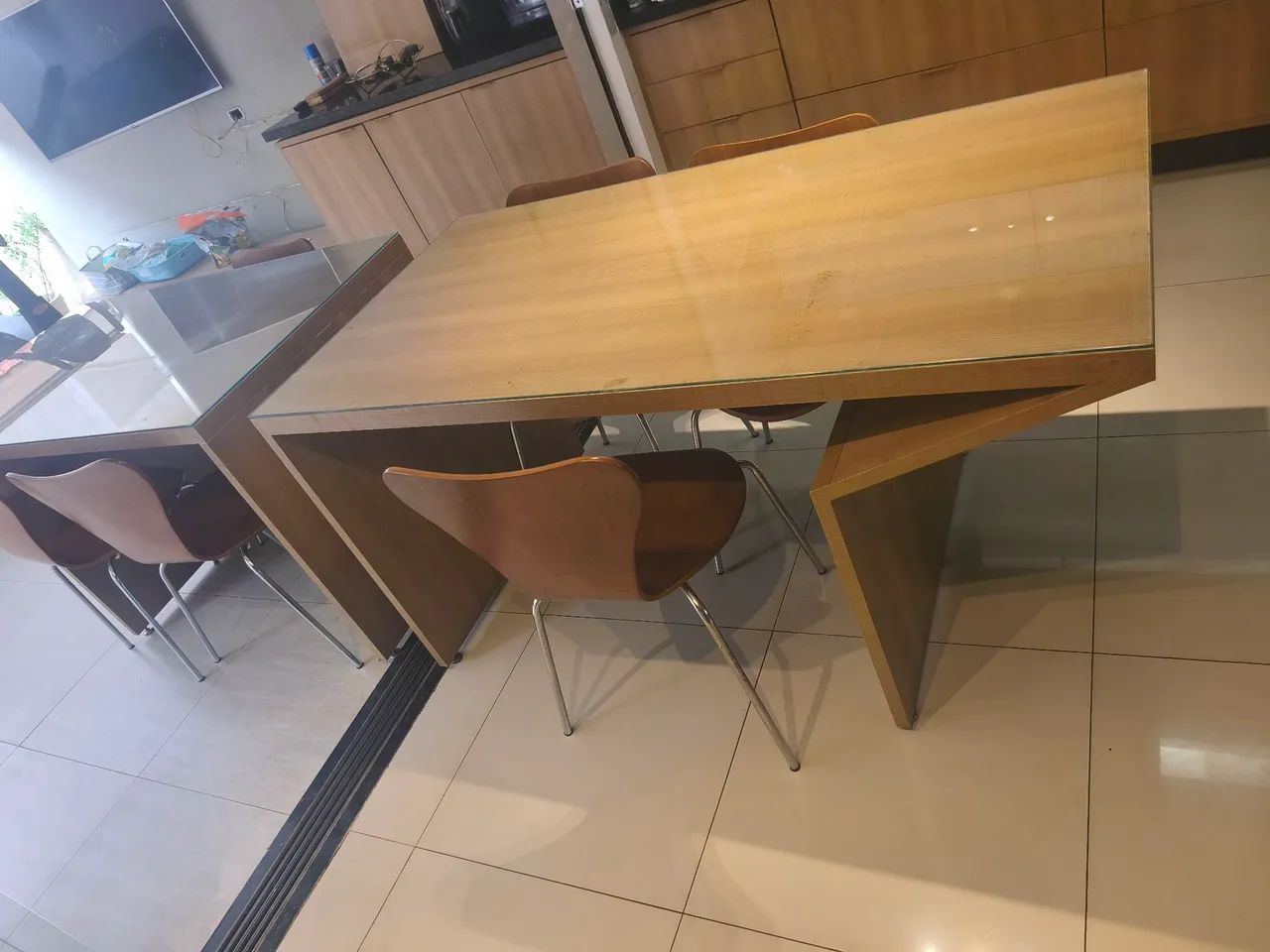 Conjunto de mesa e cadeiras  - Foto 5