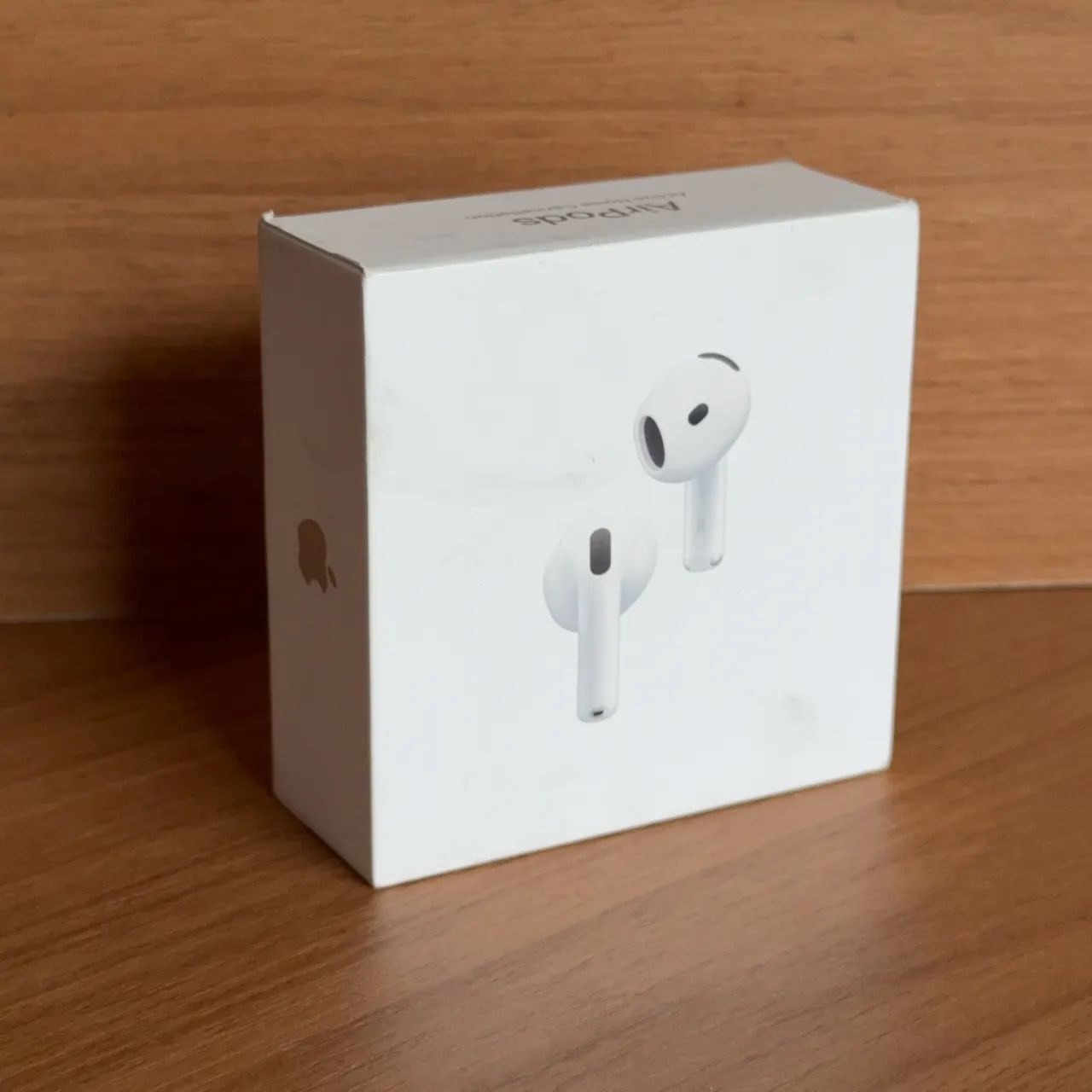Apple AirPods 4 com cancelamento 