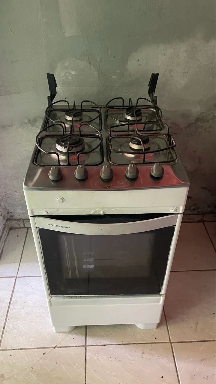 Fogão 4 bocas usado 300$
