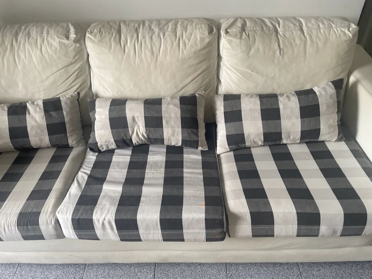 Sofá 3 lugares