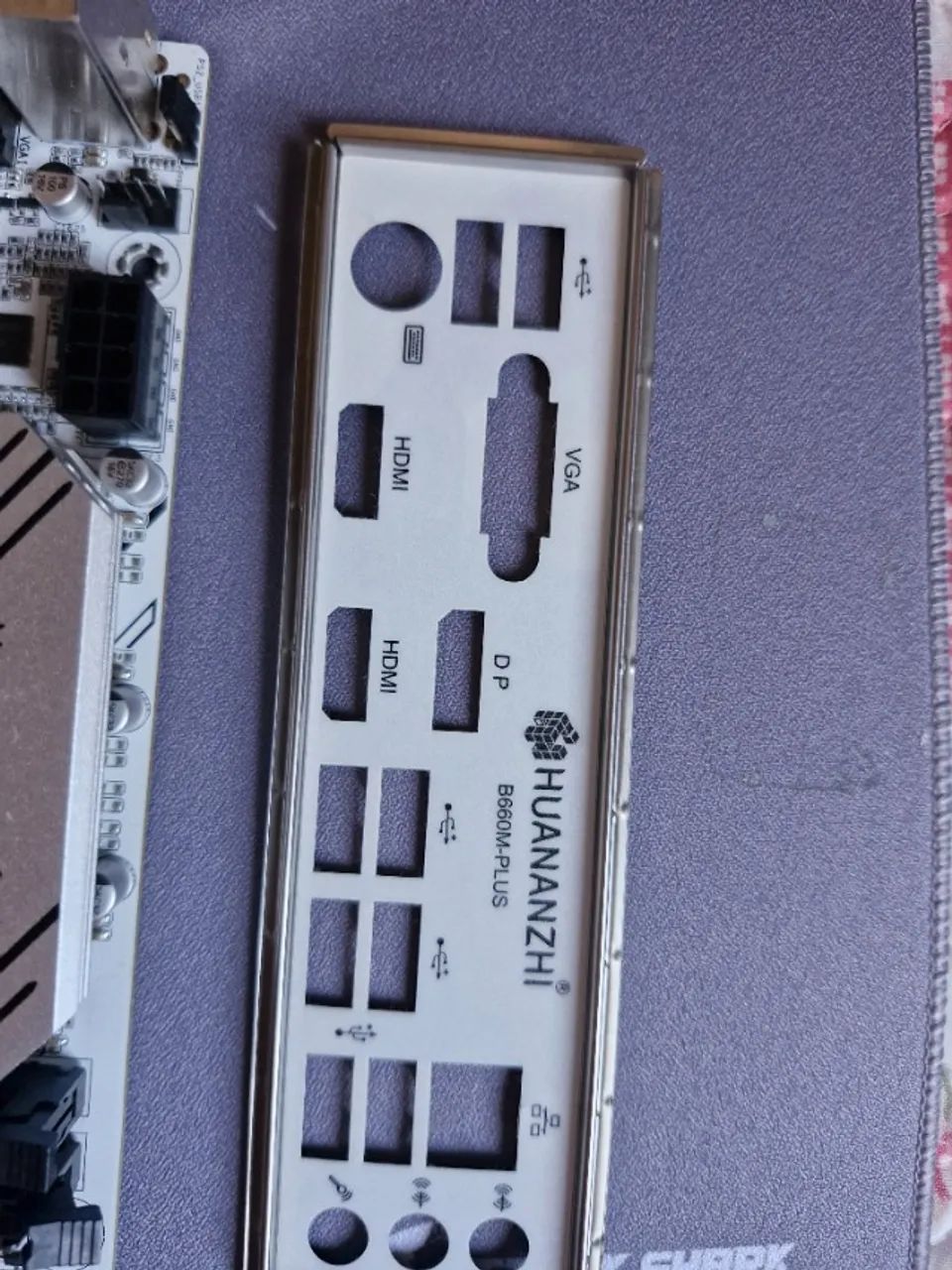 Placa mãe Huananzhi B660M-Plus LGA 1700 - Foto 2