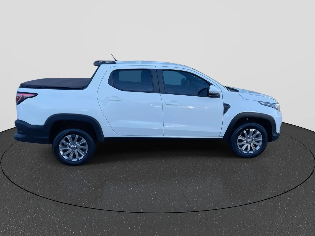 Fiat Strada Freedom 1.3 Flex 8V CD 2023 - Foto 2