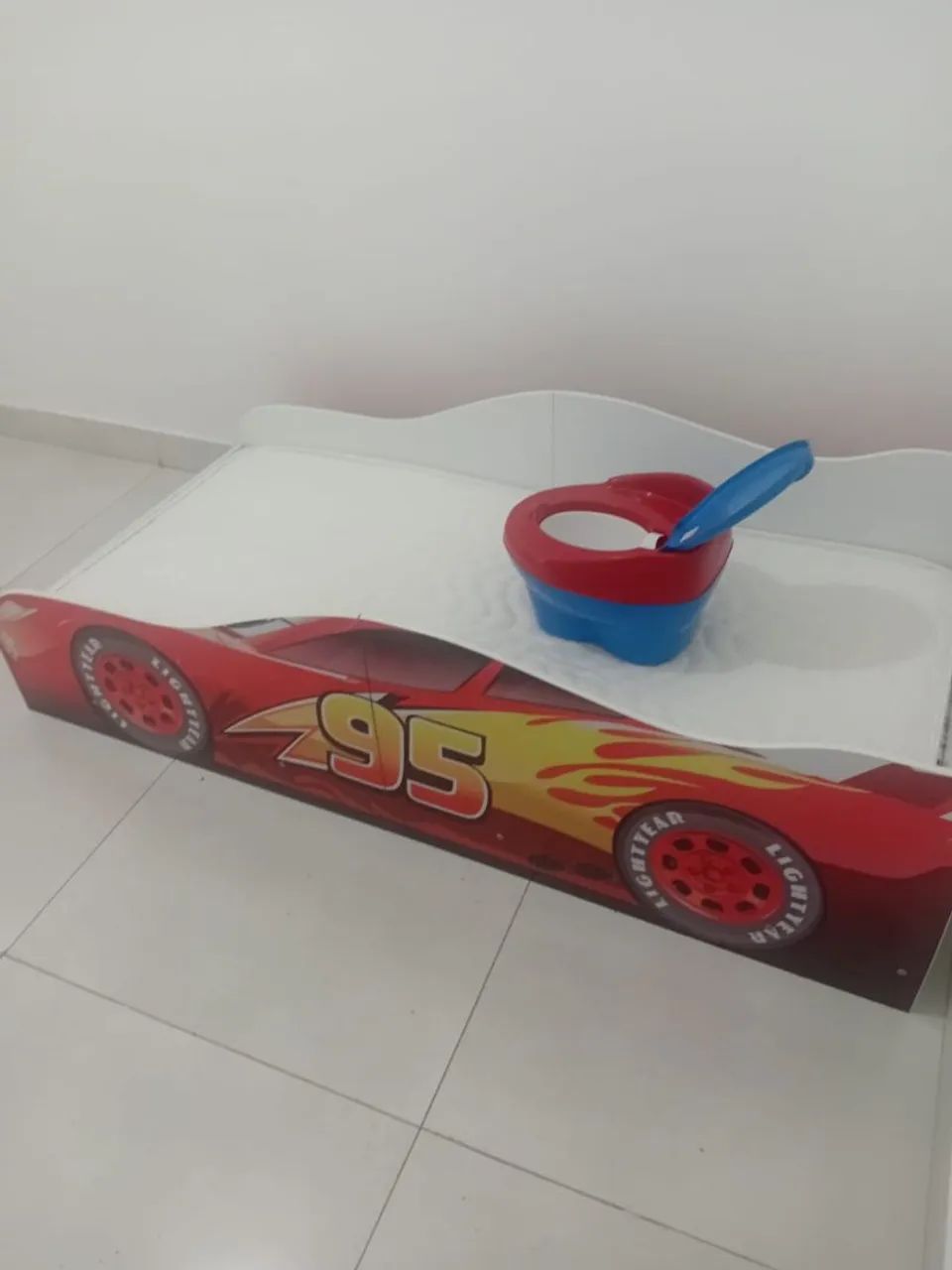 Cama colchão e vaso infantil 