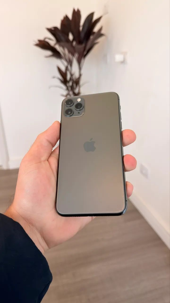 iPhone 11 Pro Max 64gb grafite  - Foto 2
