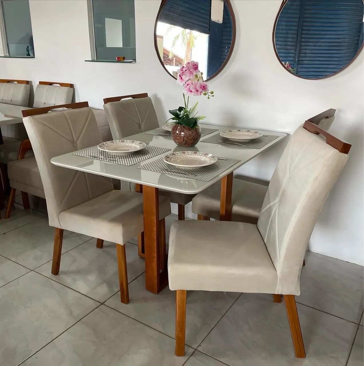 CONJUNTO MESA DE JANTAR COM 4 CADEIRAS - MEDIDAS 120x80 - Foto 3
