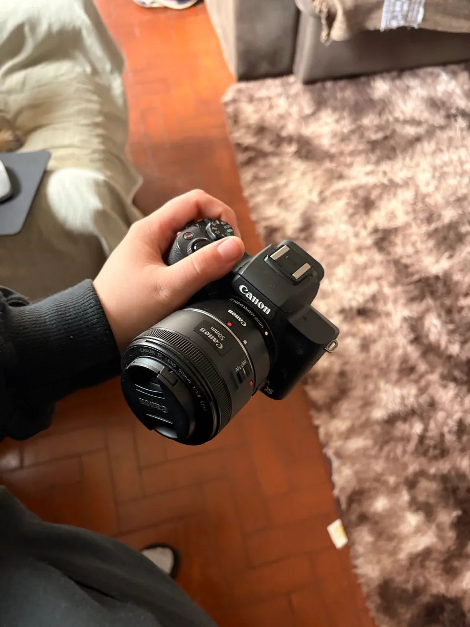 Camera canon m50
