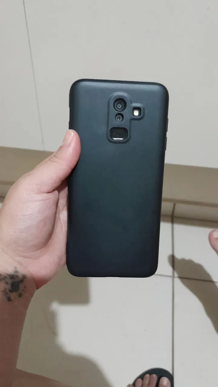 VENDE-SE CELULAR SAMSUNG J8 - Foto 5