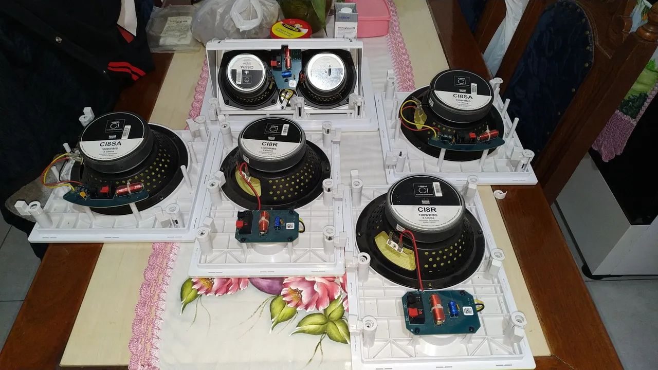 Caixa de Som JBL CI8R PLUS KIT com 5 caixas para embutir  - Foto 2