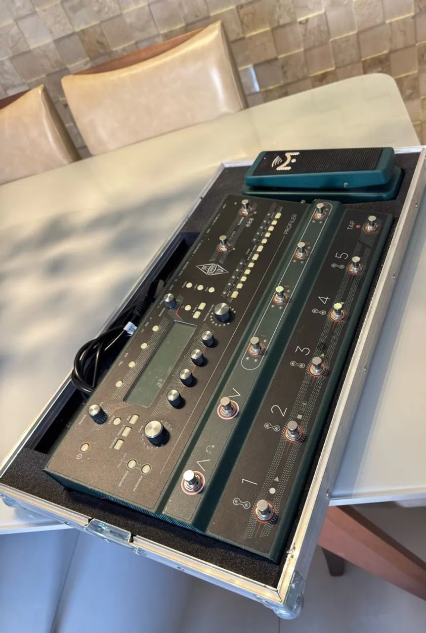 Kemper Stage + Mission EP1+ Case Thon Alemão - Instrumentos
