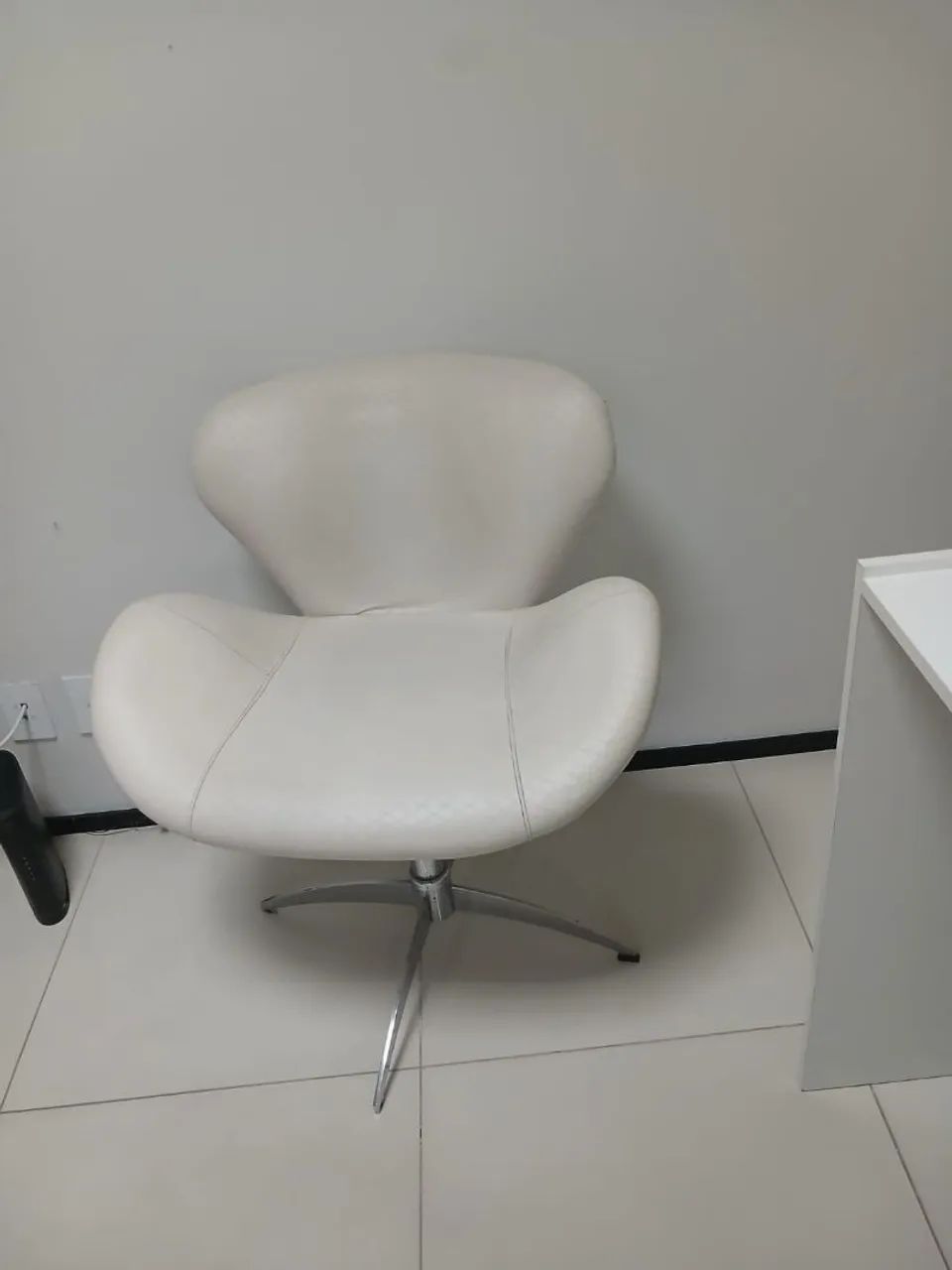 Vende-se conjunto de poltronas/cadeiras  - Foto 3