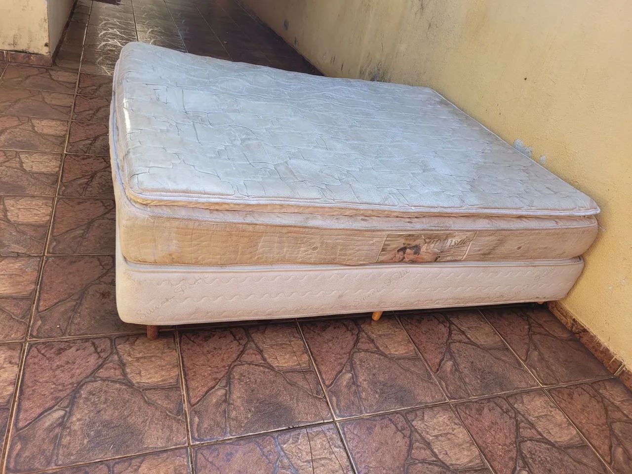 Cama box de casal tamanho queem  - Foto 2