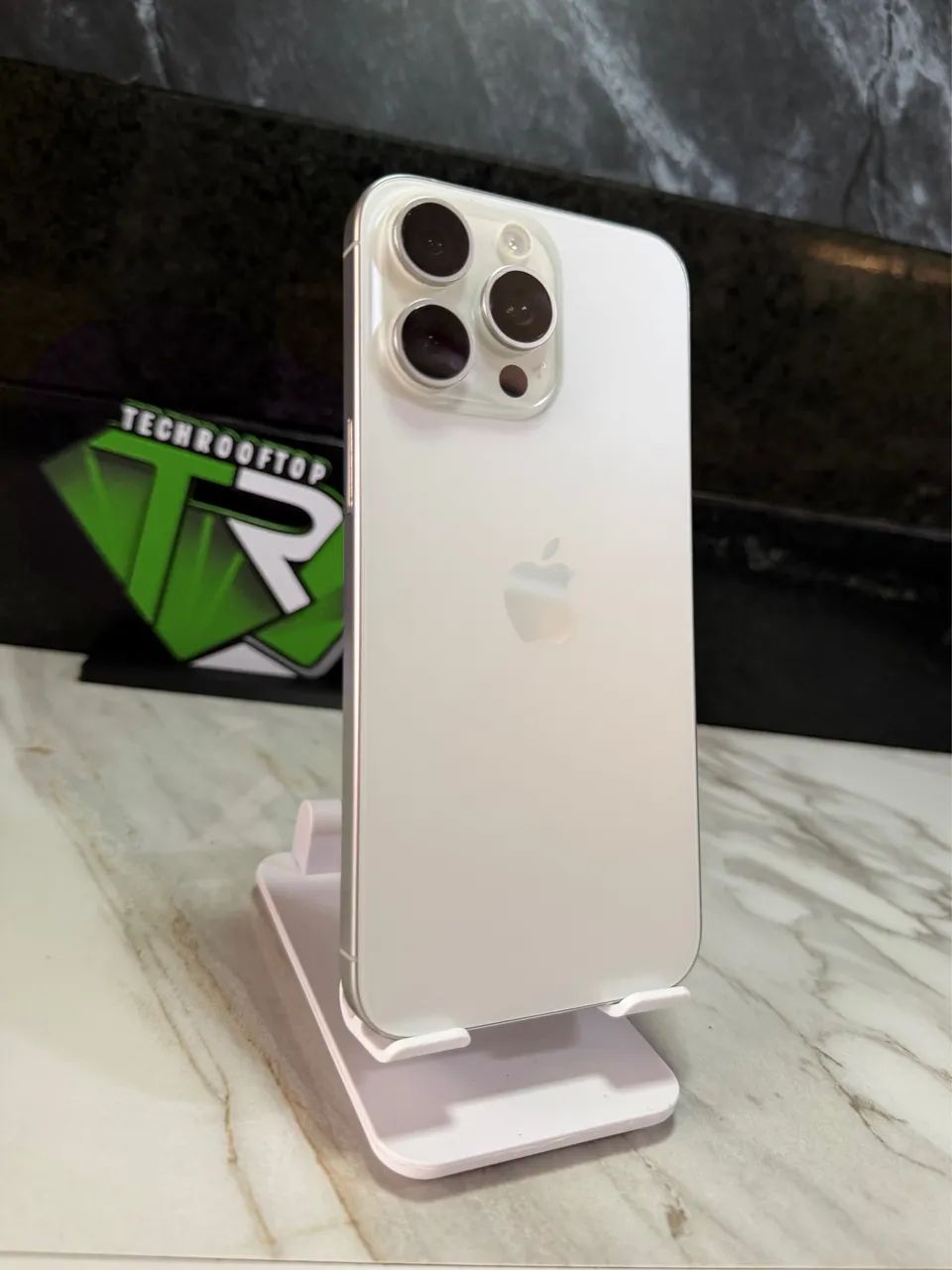 iPhone 15 Pro Max 256Gb Branco | Loja física | Até 18x