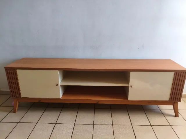 Rack 2m MDP e pés de madeira maciça PERFEITO Anápolis 