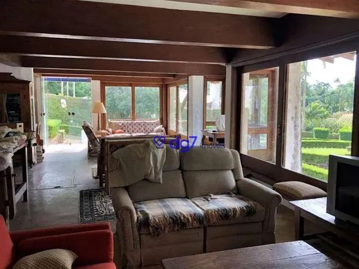 Casa com 4 dormitórios, 4 suítes à venda, 2714 m² Granja Viana - Foto 4