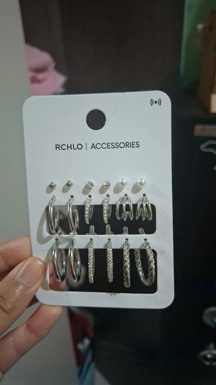 Brincos da riachuelo 