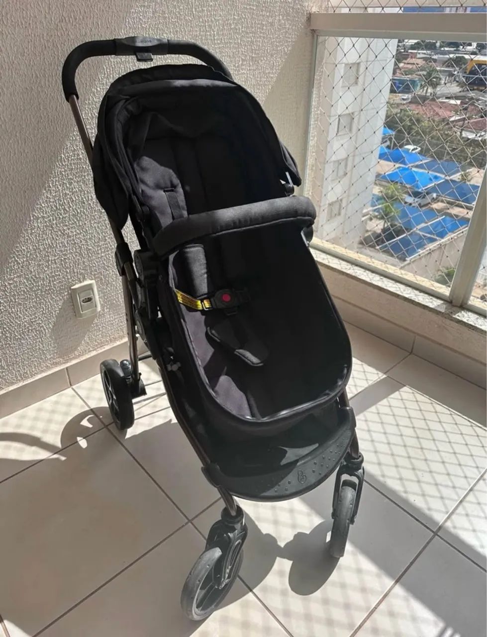 CARRINHO DE BEBÊ SUPER CONSERVADO  - Foto 2