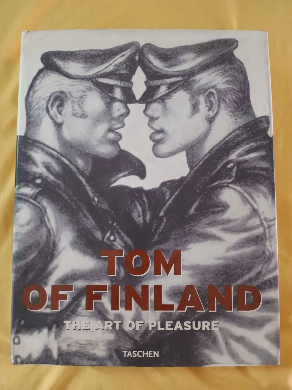 *SUPER OFERTA* LIVRO TASCHEN TOM OF FINLAND 
