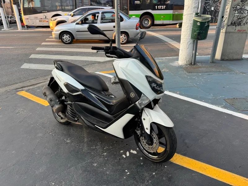 Yamaha NMax 160 cc  - Foto 5